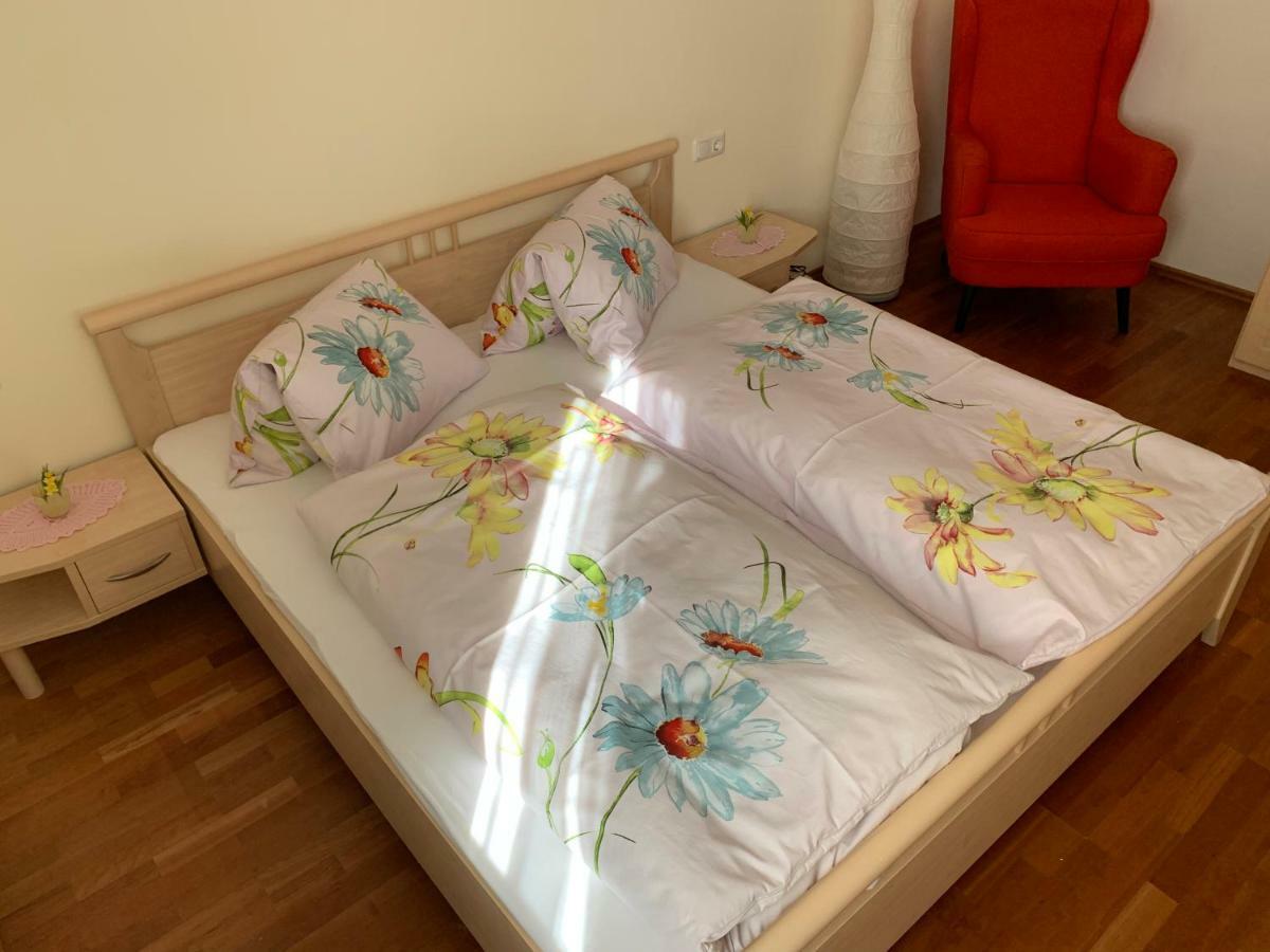 Haus Helga Apartment Lienz Ngoại thất bức ảnh
